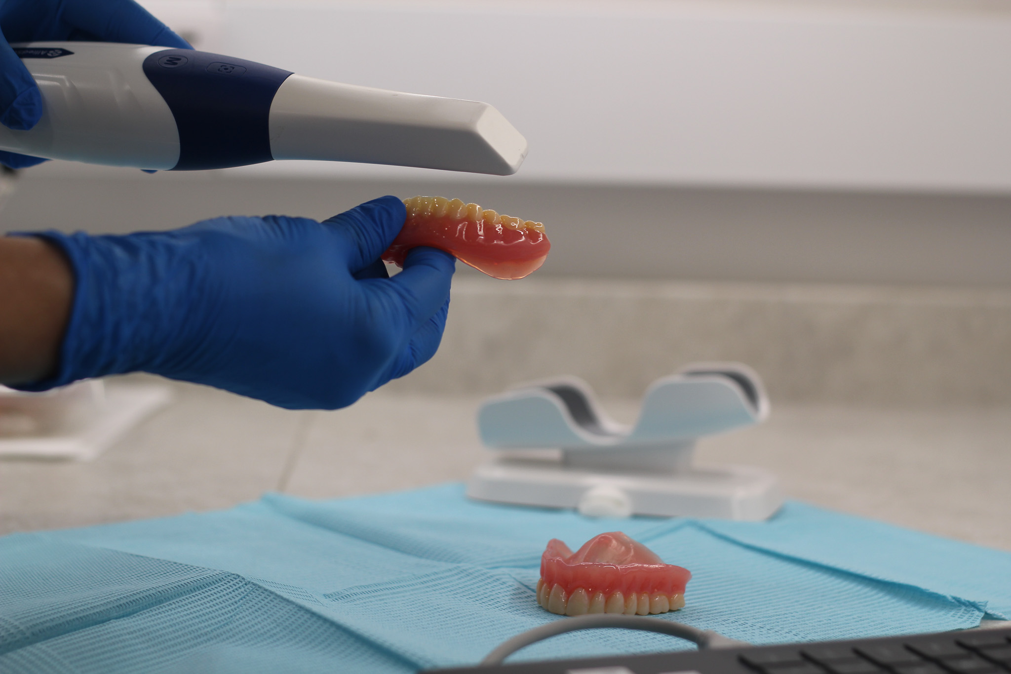 Denture laboratory