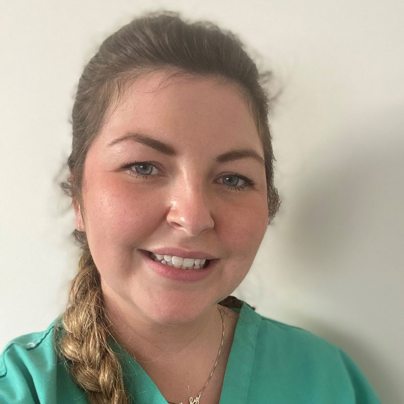 Jess, Dental Therapist